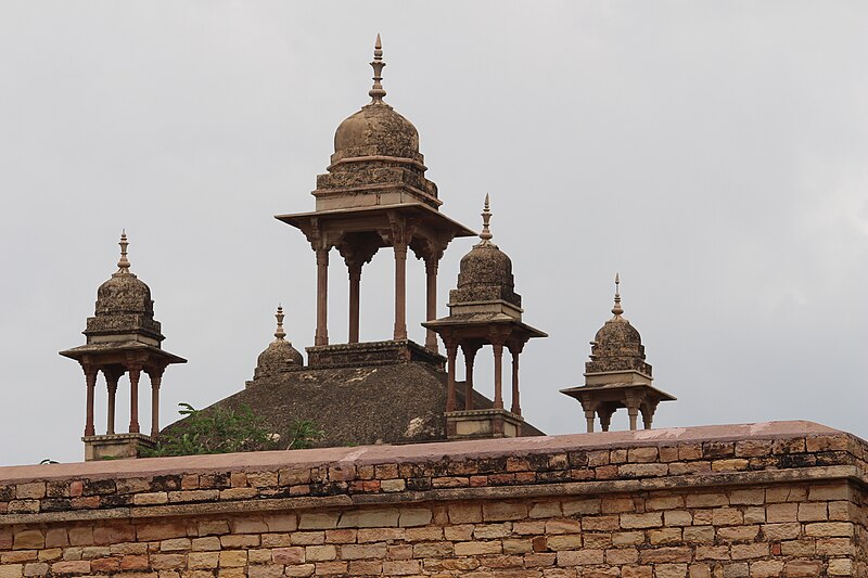 Karn Mahal